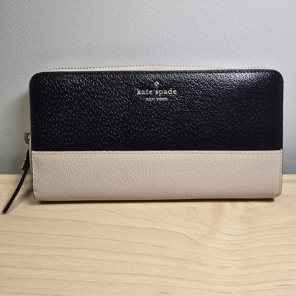 KATE SPADE new york Long Accordian Zip Around Wallet Black Beige Leather EUC